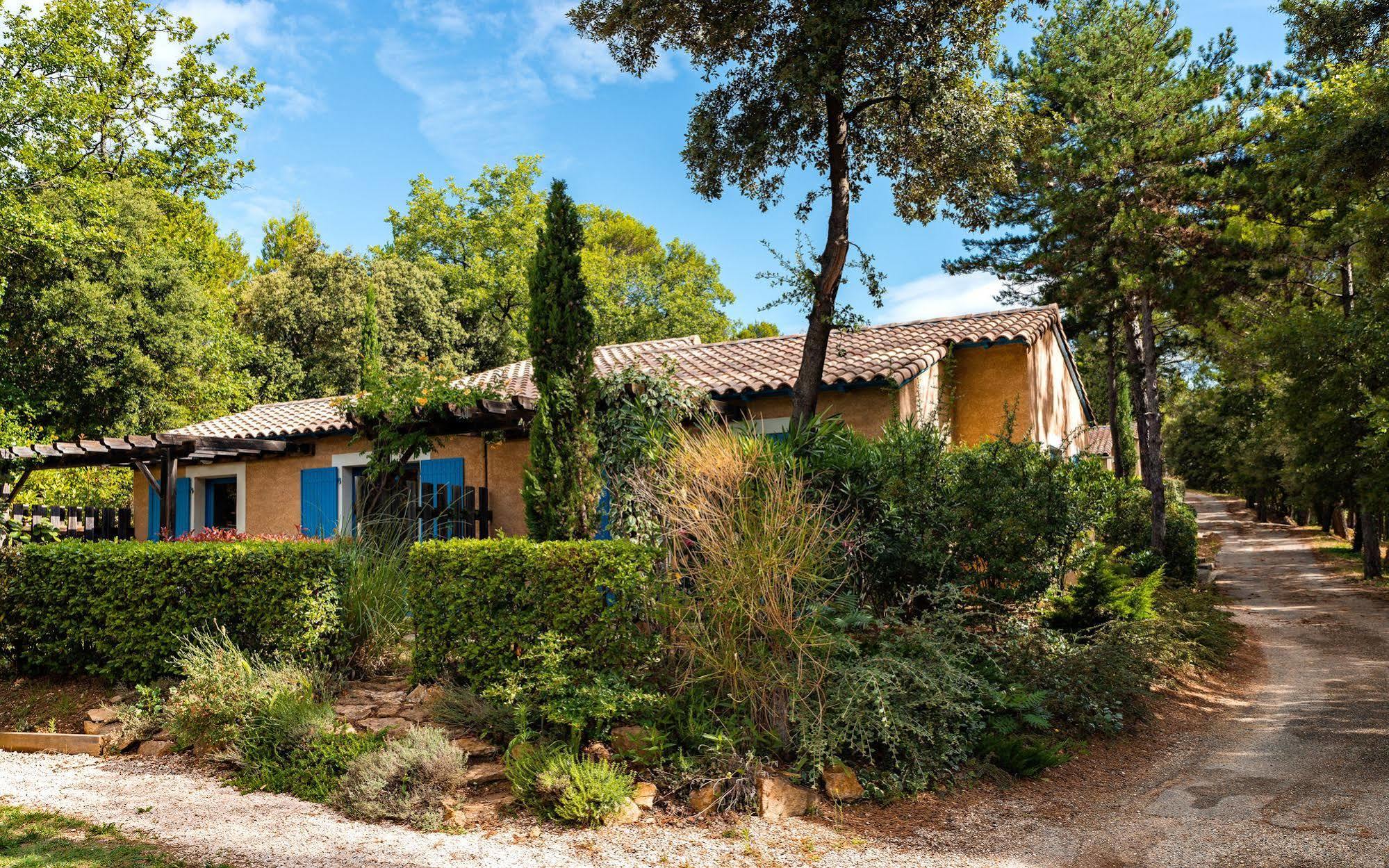 Lagrange Vacances Les Mazets De Gaujac Gaujac  Exterior foto